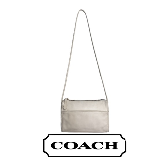 1980’s COACH Leatherware White Leather Slim Zip Crossbody Hand Bag Purse